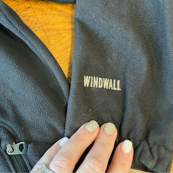 The North Face boys black Fleece windwall jacket size large - Picture 2 of 7
